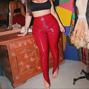 Ruched Skinny PU Leather Pants